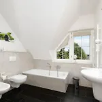 Gaestehaus Nina 2, App 2, Rechts Feriehus